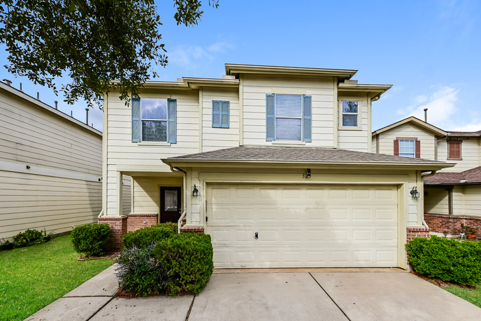 Primary Photo - Spacious 3-Bedroom