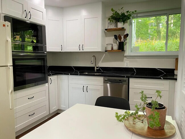 Cocina - comedor - 14121 Bauer Dr