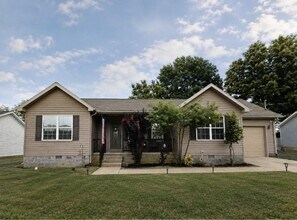 Building Photo - 112 Lee Ln