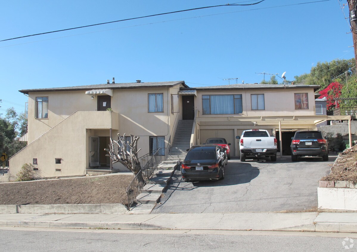 Building Photo - 16507-16511 W Sunset Blvd