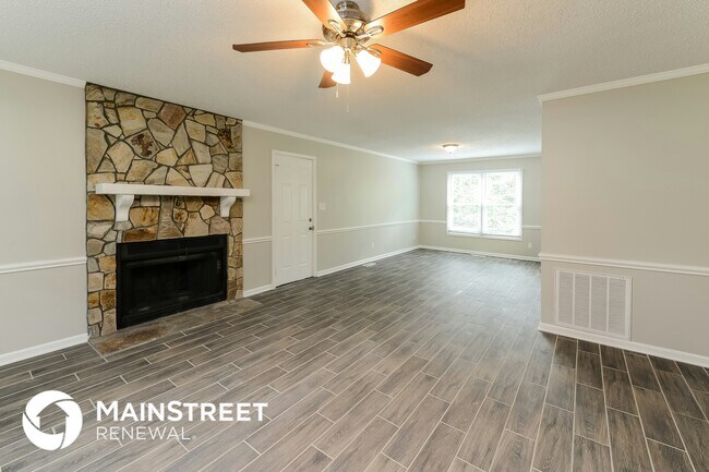 Foto del edificio - 2359 Oakton Dr