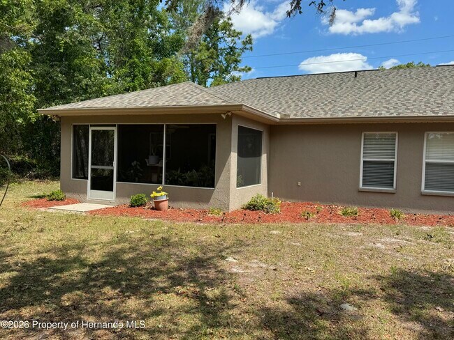 Foto del edificio - 4338 Millwood Rd
