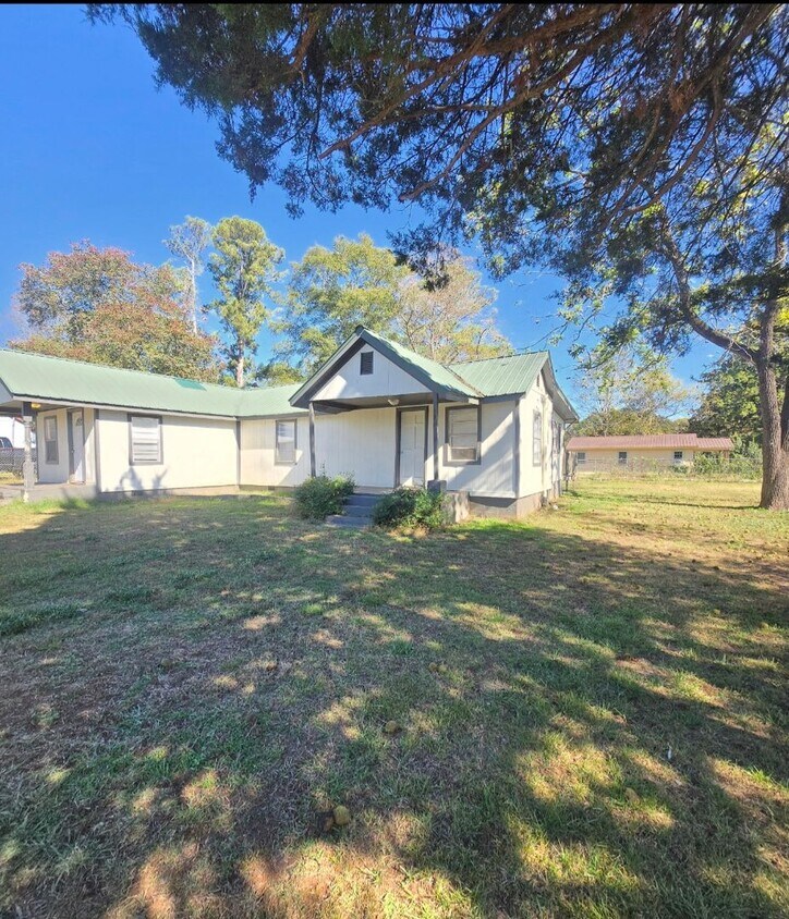 Foto principal - 515 Tuskegee St