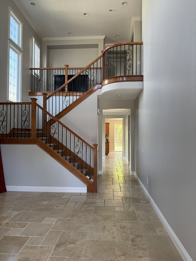 Building Photo - 25621 Mesquite Ct