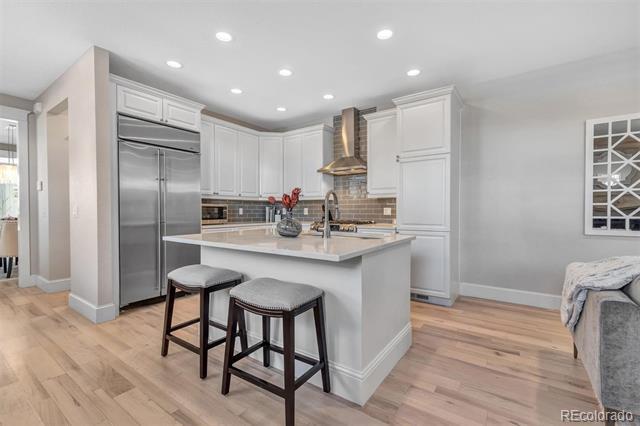 Foto del edificio - 423 S Humboldt St