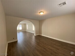 Building Photo - 9312 Angelfish Dr