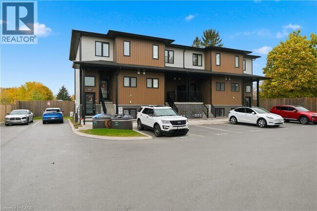 Photo du bâtiment - 6591 Montrose Rd