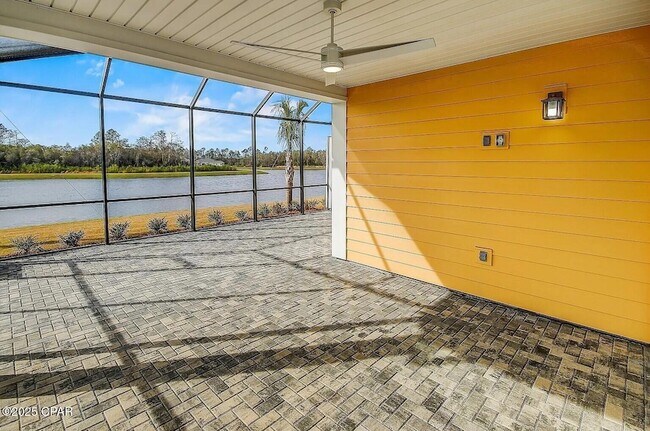 Foto del edificio - 8572 Margaritaville Blvd