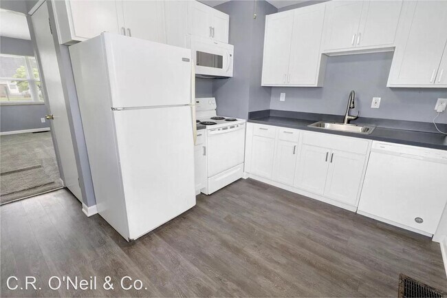 Building Photo - 2 br, 1 bath House - 4010 Sexton Drive