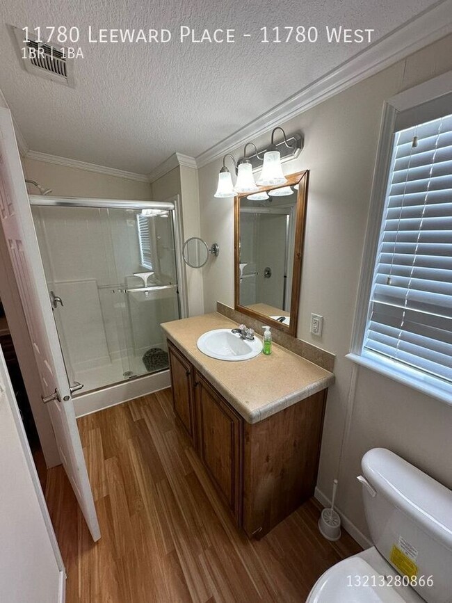 Building Photo - Beautiful 1/1 Studio apartment in a New Mo...