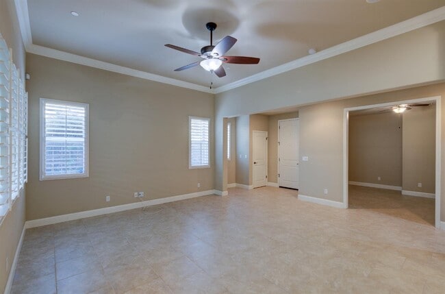 Foto del edificio - 4279 Heritage Ave