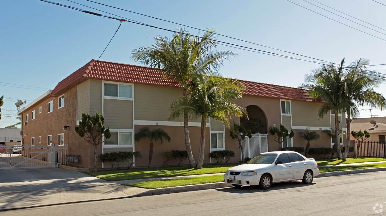 Building Photo - 18422 Corby Ave