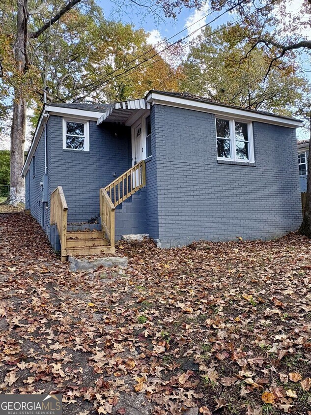 Foto principal - 403 Westchester Blvd NW