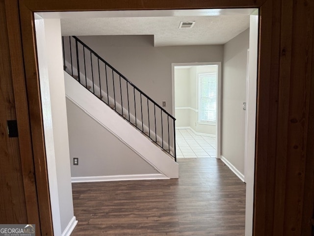 Foto del edificio - 100 Forest Hall Ln