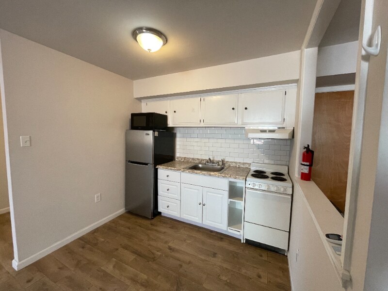 56 S Morton Ave Unit 1, Morton, PA 19070 Room for Rent in Morton, PA