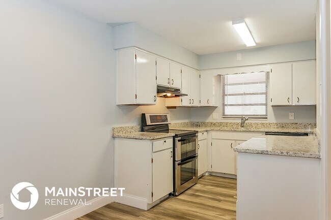 Foto del edificio - 1455 James Ave