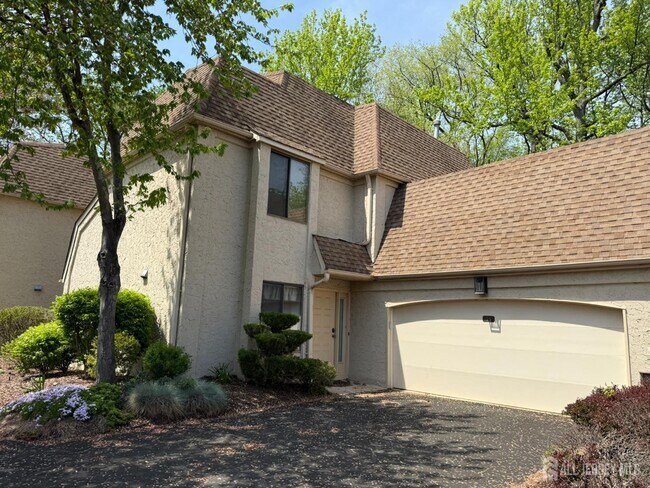 Foto del edificio - 75 Gate House Ln