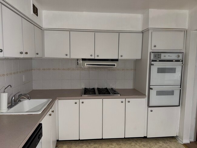 Foto del edificio - 24 Sunset Ave