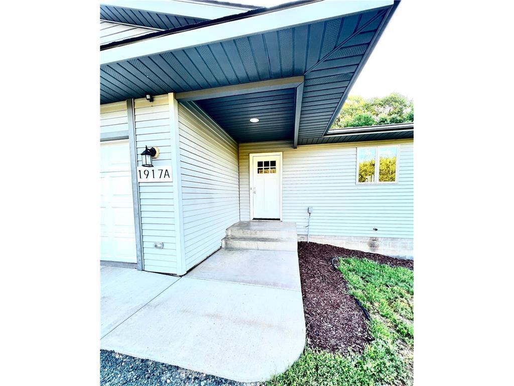 1917 Riverview Ln, Somerset, WI 54025 Townhome Rentals in Somerset WI