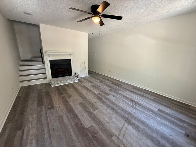 Foto del edificio - 3401 Christopher Dr NW