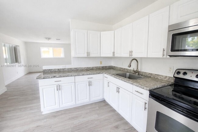 Building Photo - 2840 NW 8th St