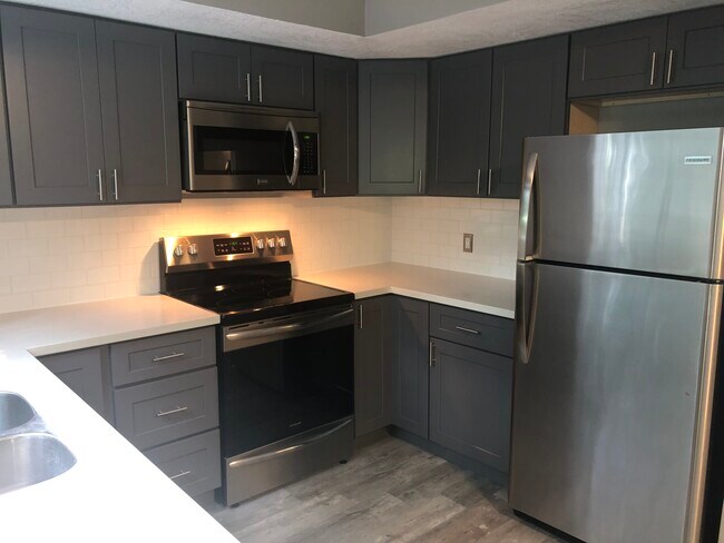 Building Photo - 8122 242nd St SW