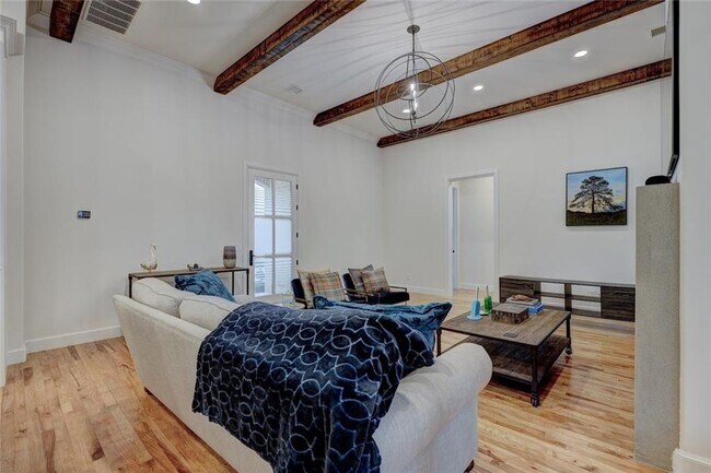 Foto del edificio - 13416 Cedar Pointe Dr