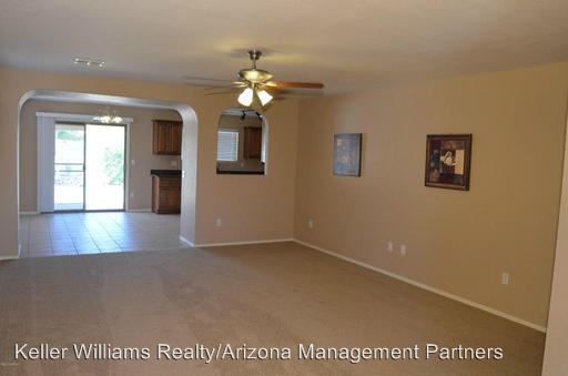 Building Photo - 2165 S Palo Verde Dr