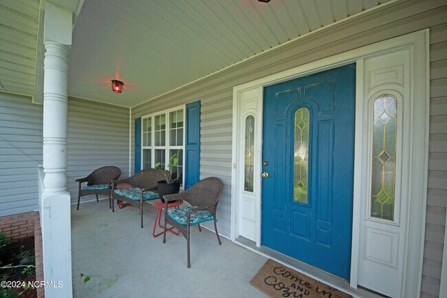 Building Photo - 326 Foster Creek Rd