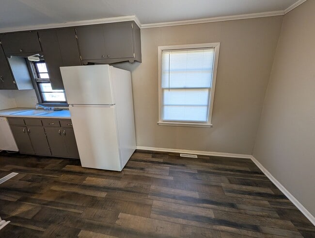 Building Photo - 3 Bedroom house in Pryor