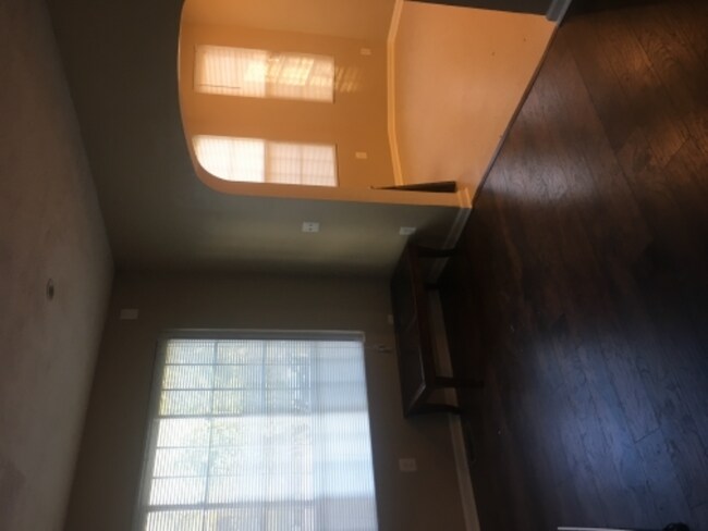 Foto del edificio - 3400 Fairview Ave