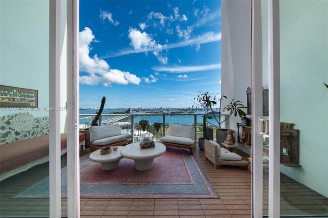 Building Photo - 1040 Biscayne Blvd