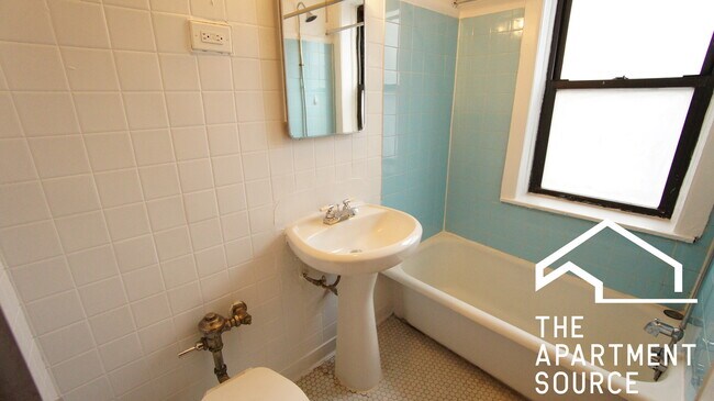 Foto del edificio - 2706 N Spaulding Ave