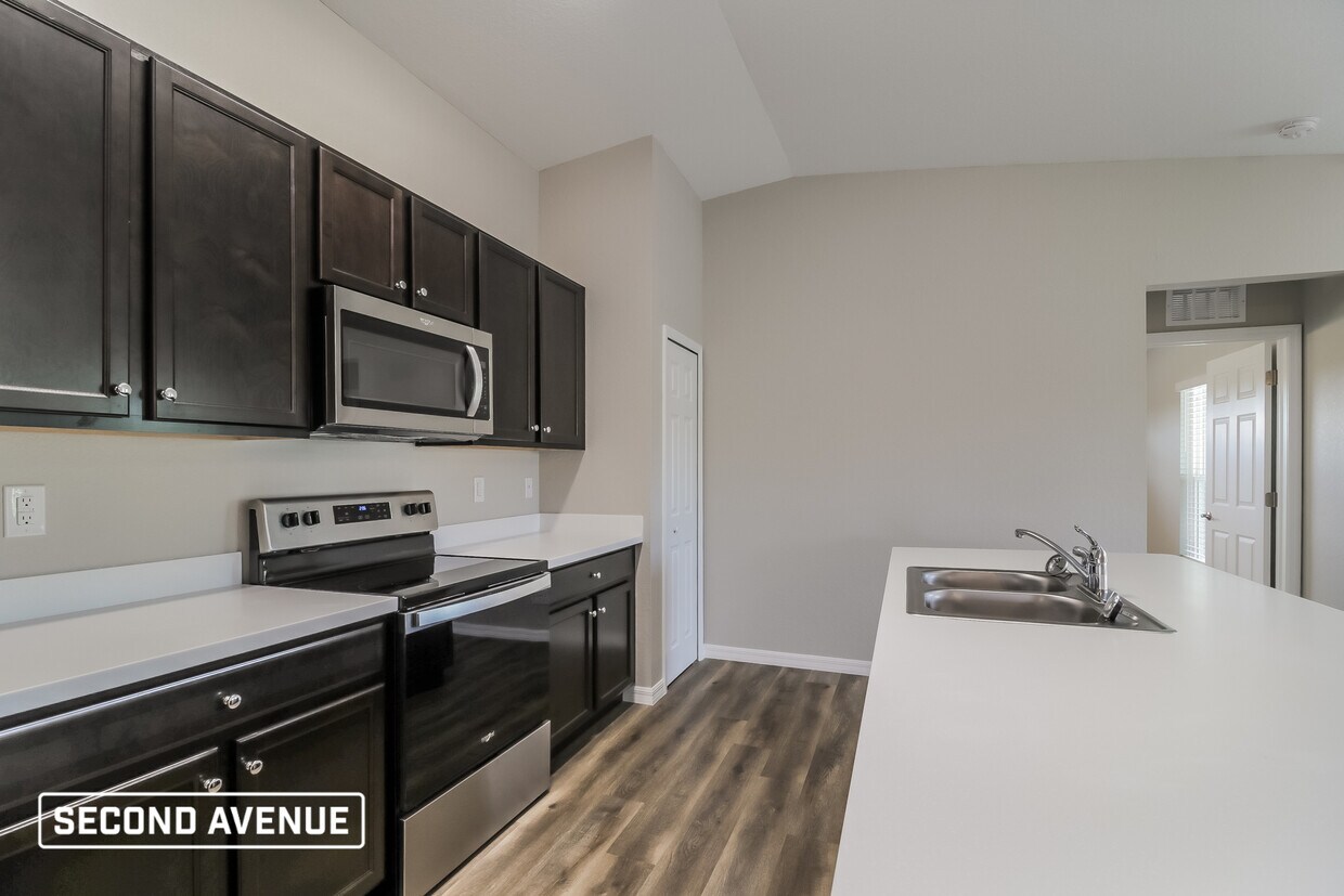 Foto principal - 14316 Aldridge Ave