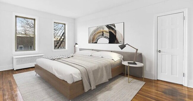 Foto del edificio - The bright and well proportioned living ro...