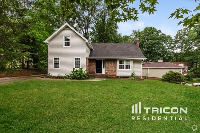 Building Photo - 8434 Barncliff Rd
