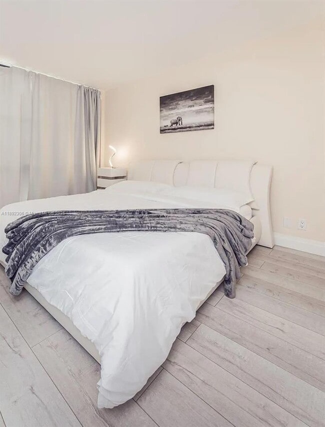Foto del edificio - 1 bedroom in Sunny Isles Beach FL 33160