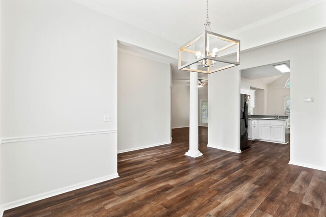 Building Photo - Deep Water Community - 4 Bed, 2 Bath Brick...
