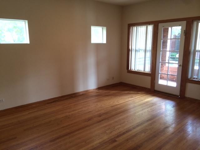 Foto del edificio - 2724 N Kimball Ave