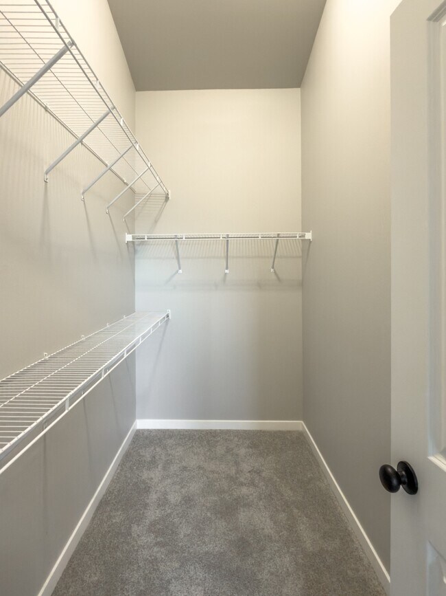 Building Photo - 3719 33rd St S