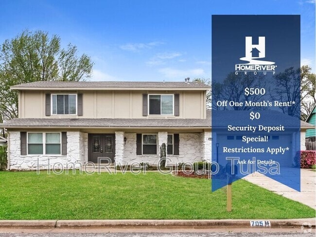 Building Photo - 705 Meadowood Dr