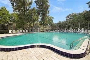 Building Photo - 3906 Versailles Dr