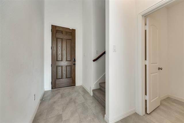 Building Photo - 2305 Molly Ln