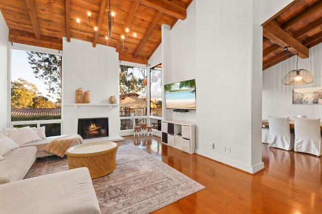 Foto del edificio - 16936 Via De Santa Fe