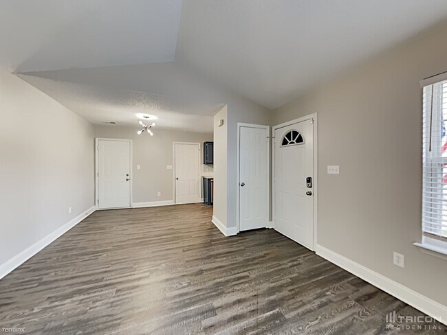 Building Photo - 4304 Biesterfield Dr