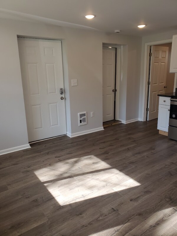 300 E Chestnut St, Johnson City, TN 37601 House Rental in Johnson