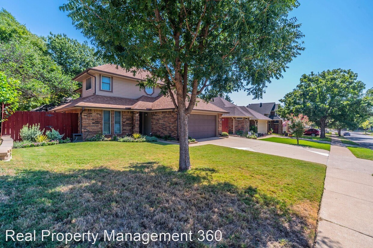 4 br, 2.5 bath House 1474 Hampton Rd House Rental in Grapevine, TX