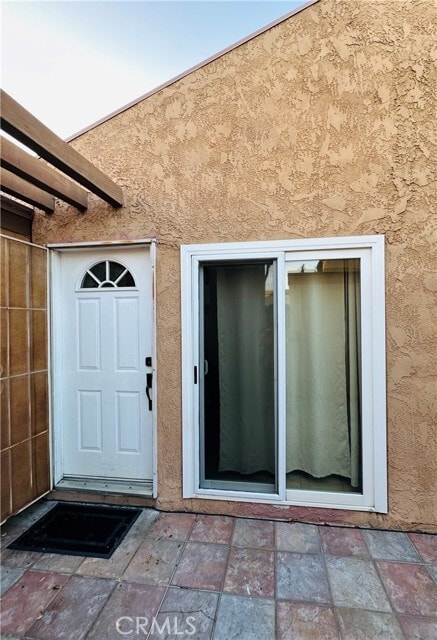 Building Photo - 2700 N Brea Blvd