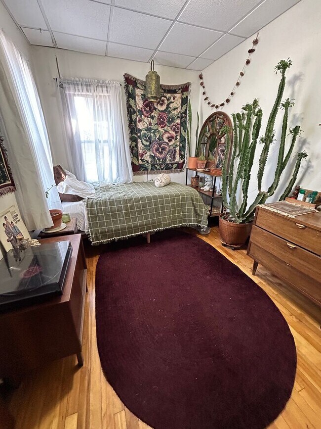 Foto del edificio - 1 Bedroom 1 Bathroom Apartment