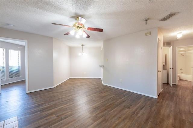 Building Photo - 1614 Pecan Chase Cir
